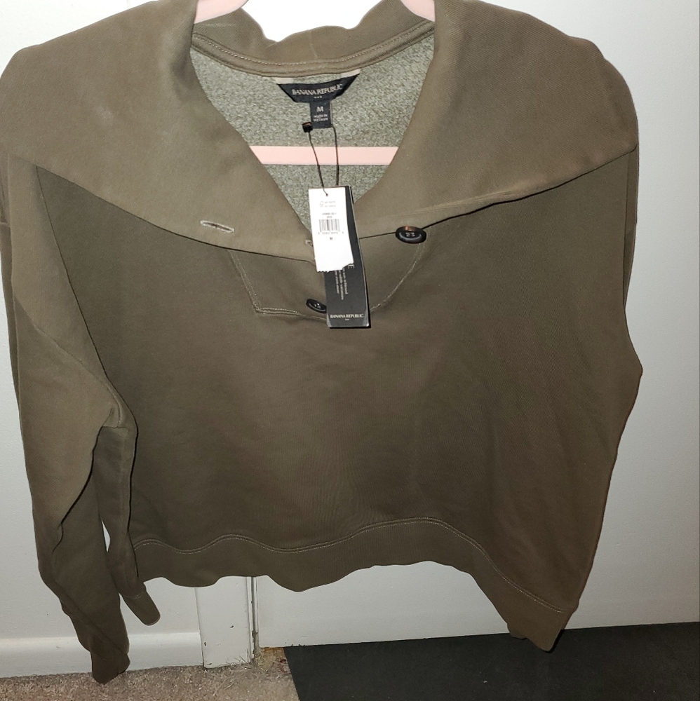 Banana Republic sweatshirt